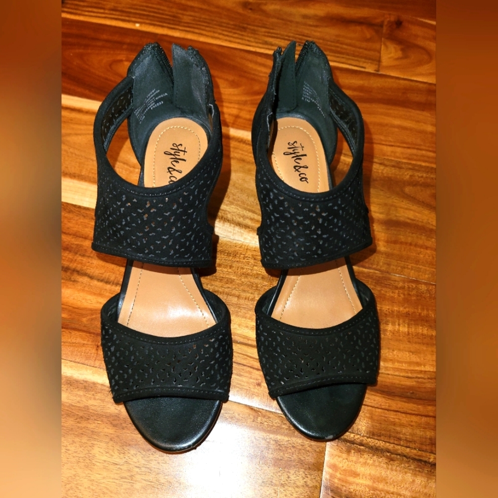 Style & Co Women's Sandals, Sz 6.5